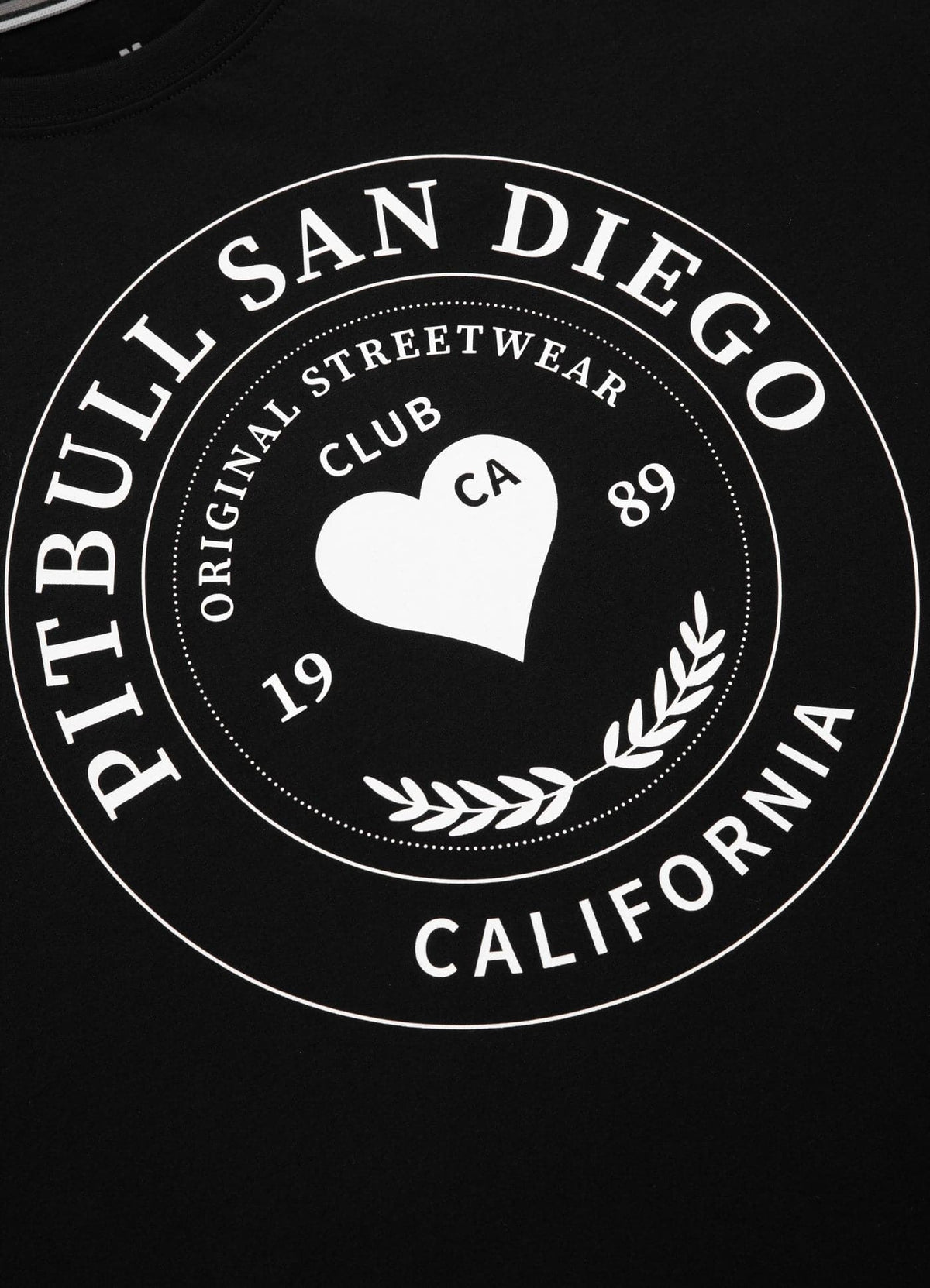 Damska koszulka HEARTIE Oversize Czarna - kup z Pitbull West Coast Oficjalny Sklep 
