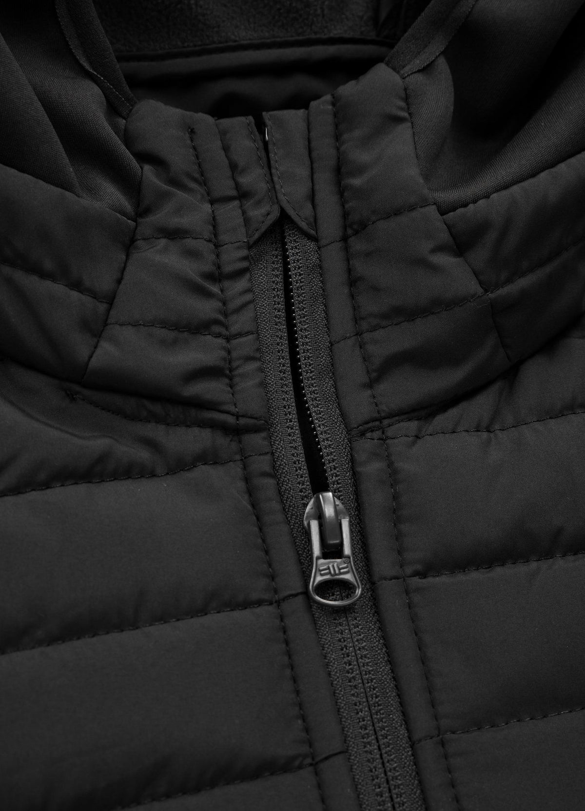 Vest Dillard