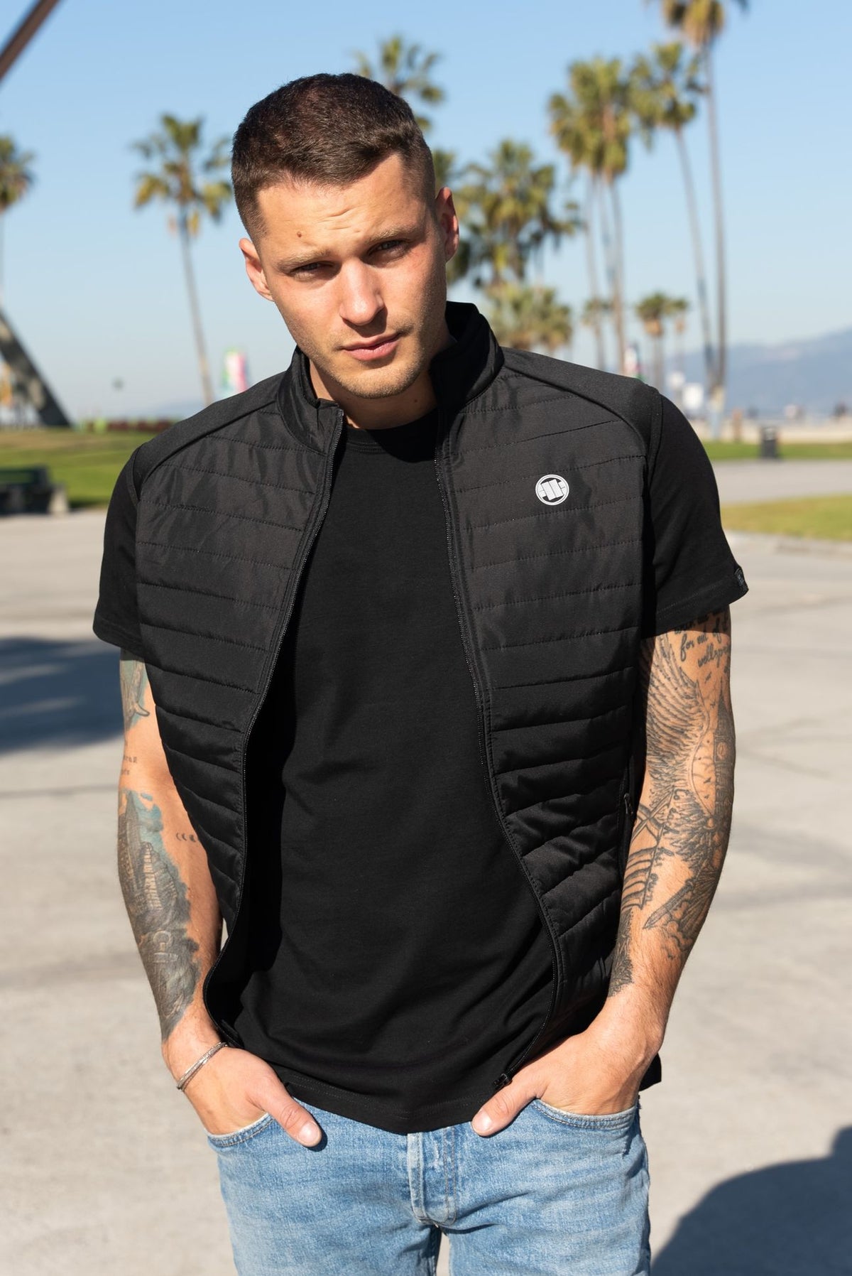 Vest Pacific
