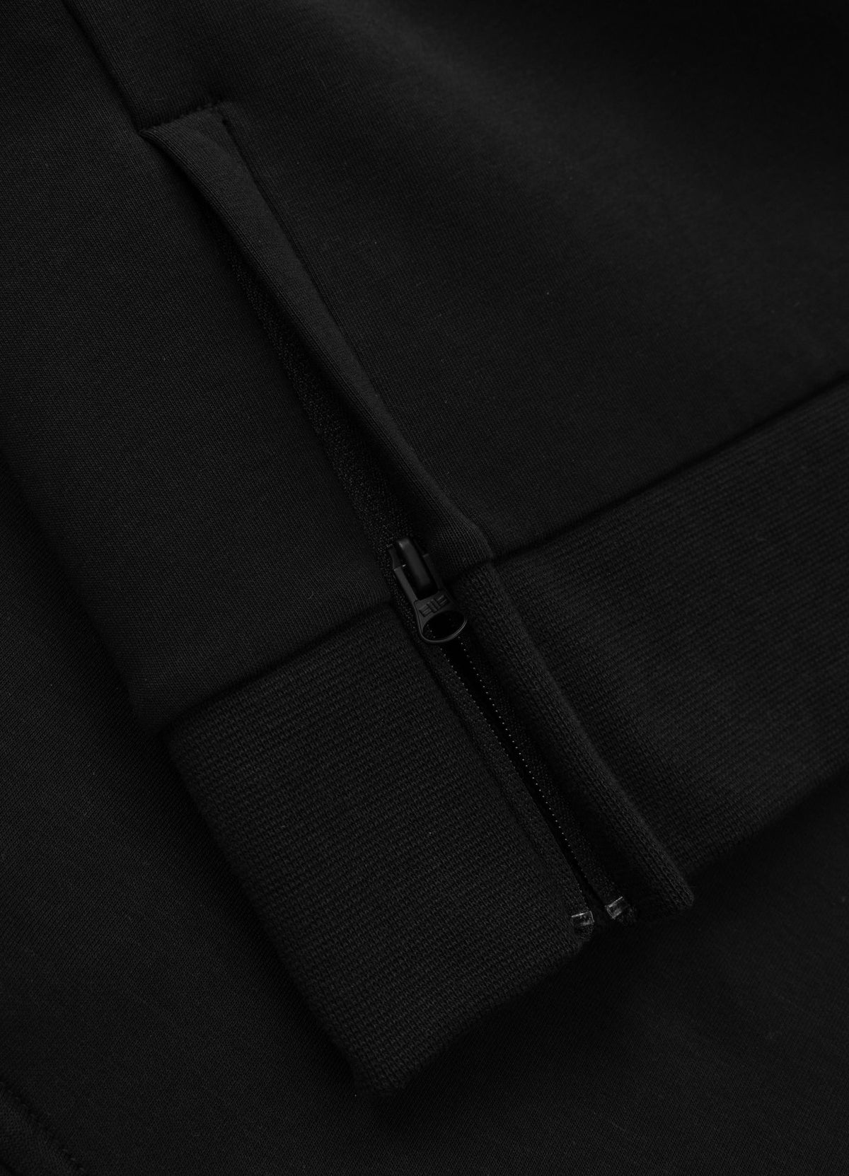 Women's hoodie Discovery - Black