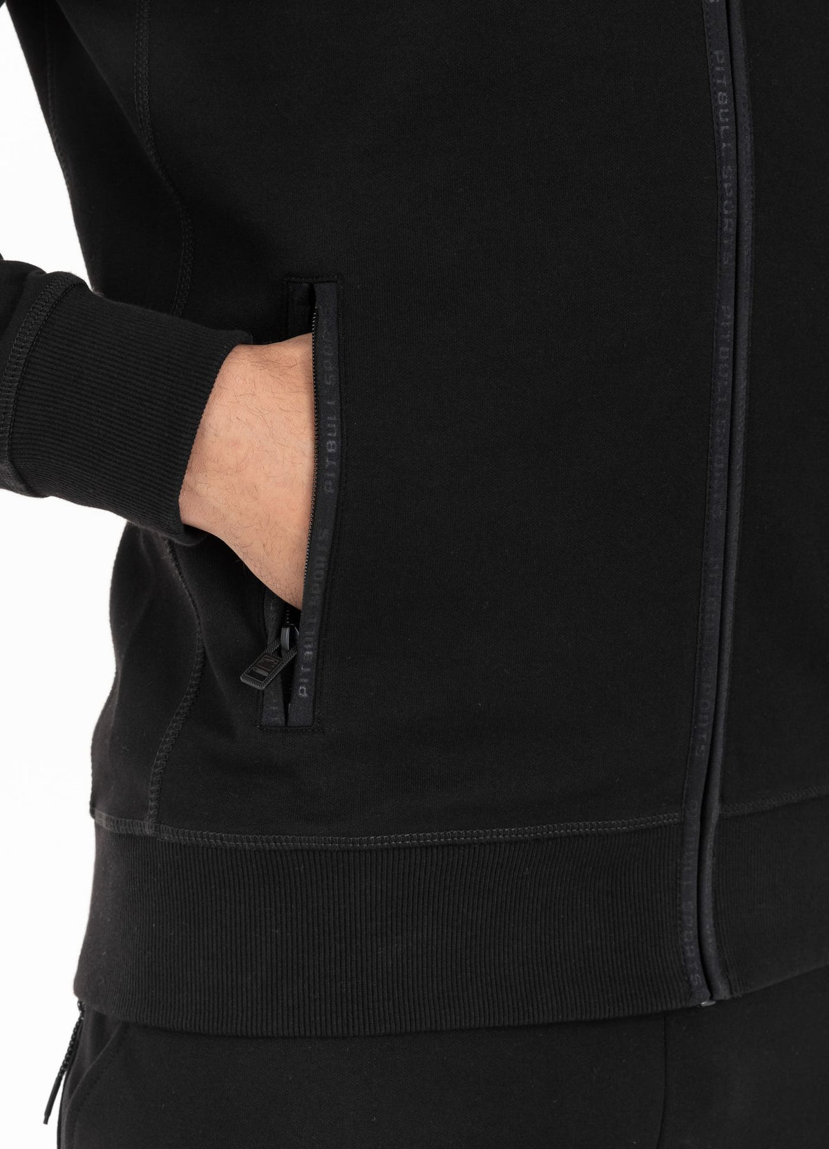 Zip-up hoodie Thelborn