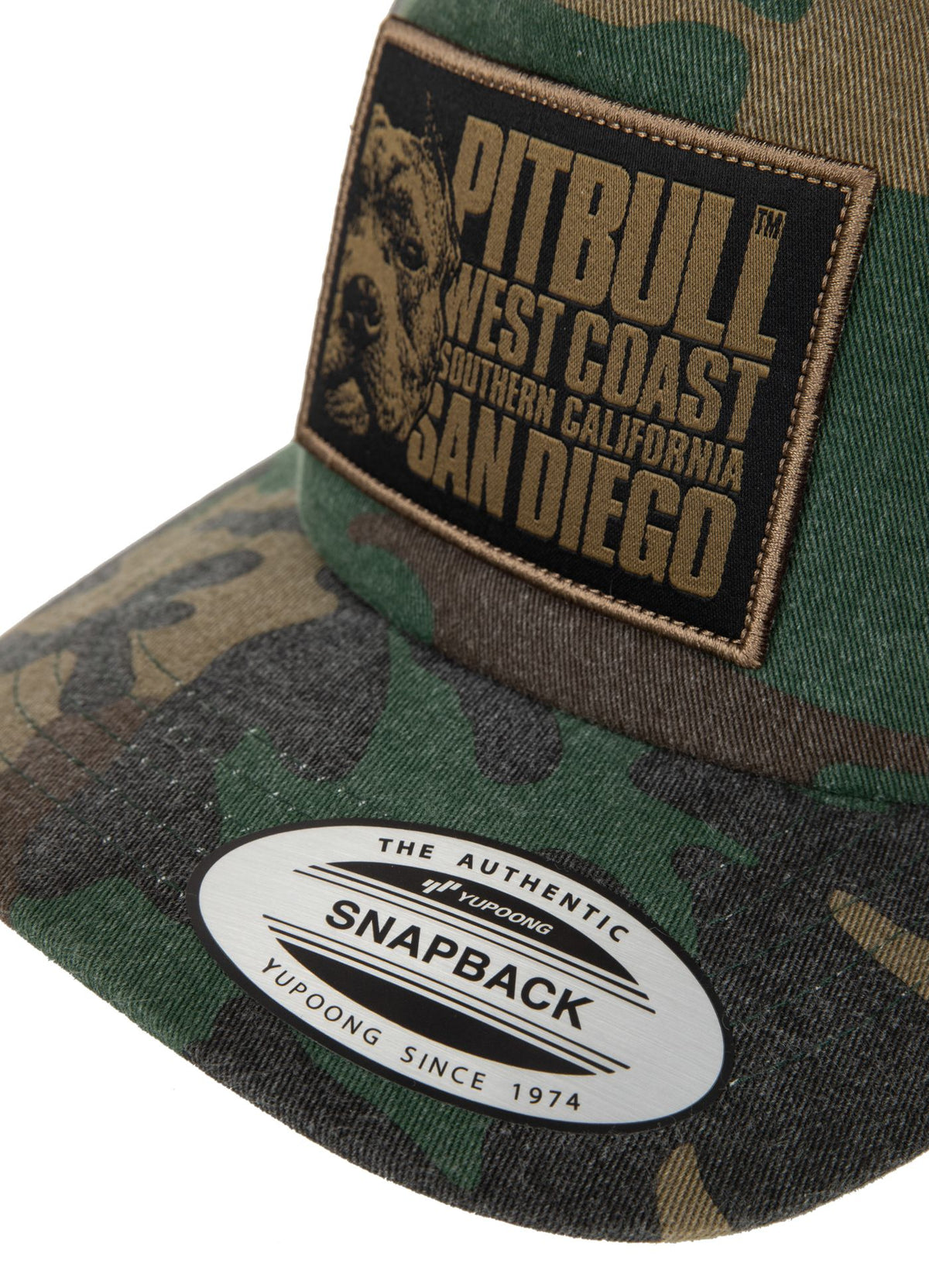 Snapback Cap Camo Trucker Blood Dog