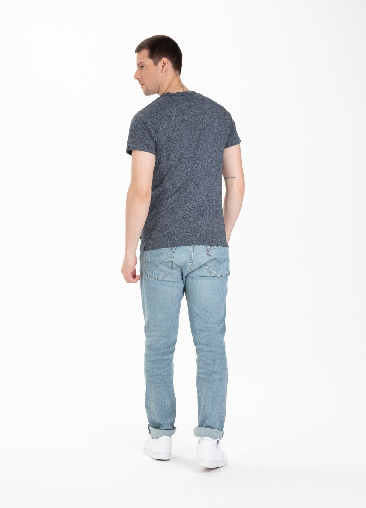 T-Shirt Custom Fit Small Logo