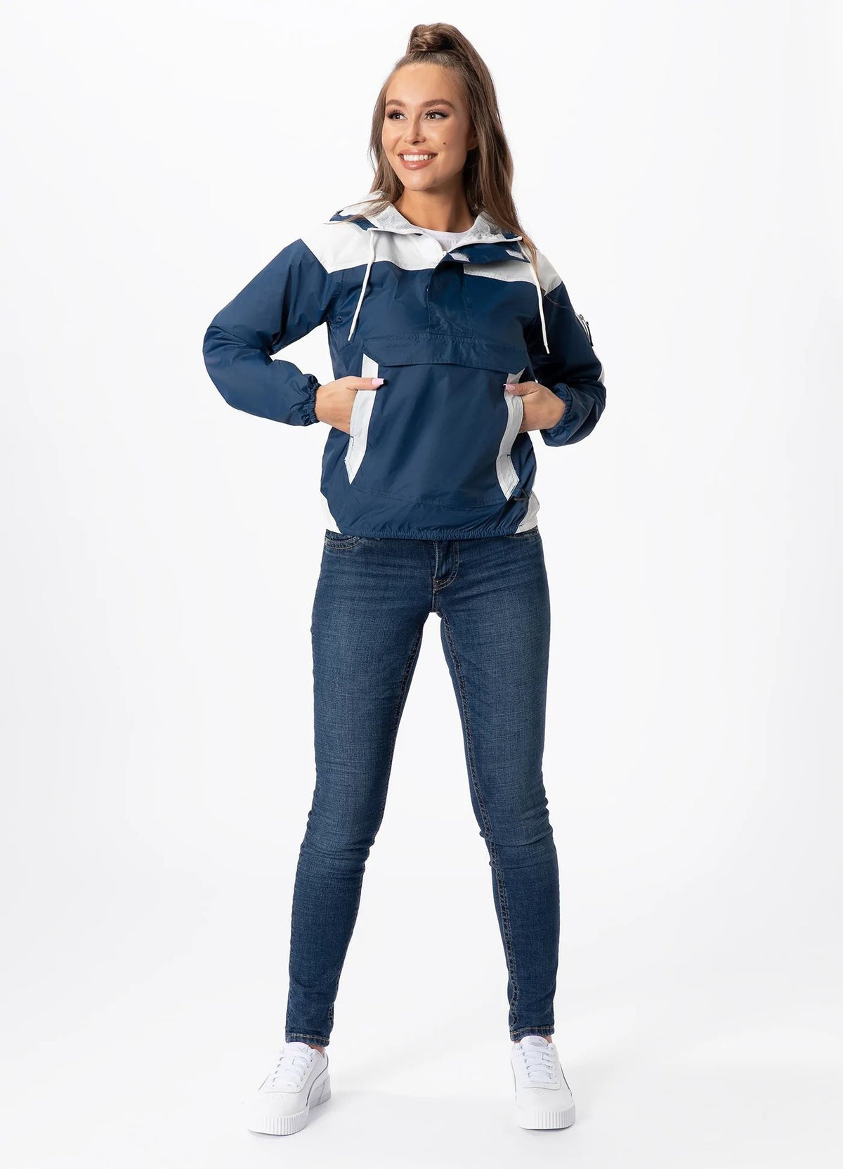 Women&#39;s kangaroo hooded jacket Terella