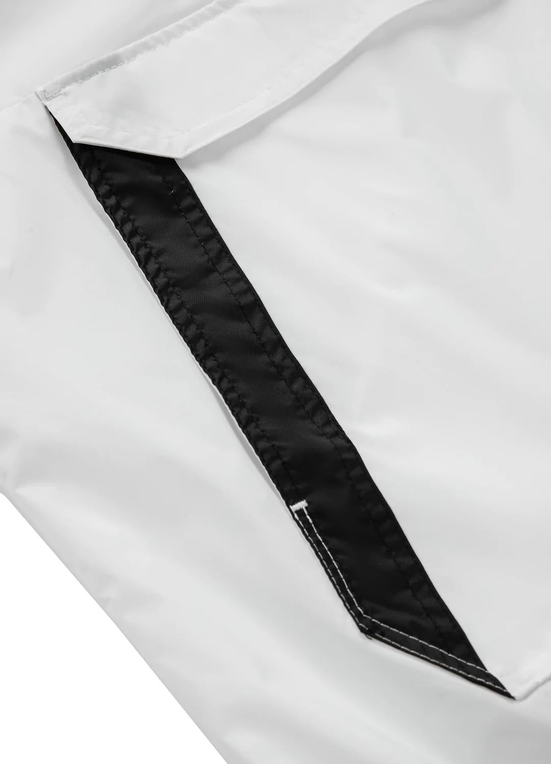 Women&#39;s kangaroo hooded jacket Terella