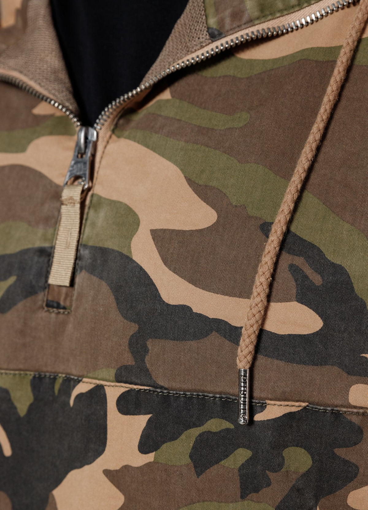 Bassmore Kangaroo hooded jacket