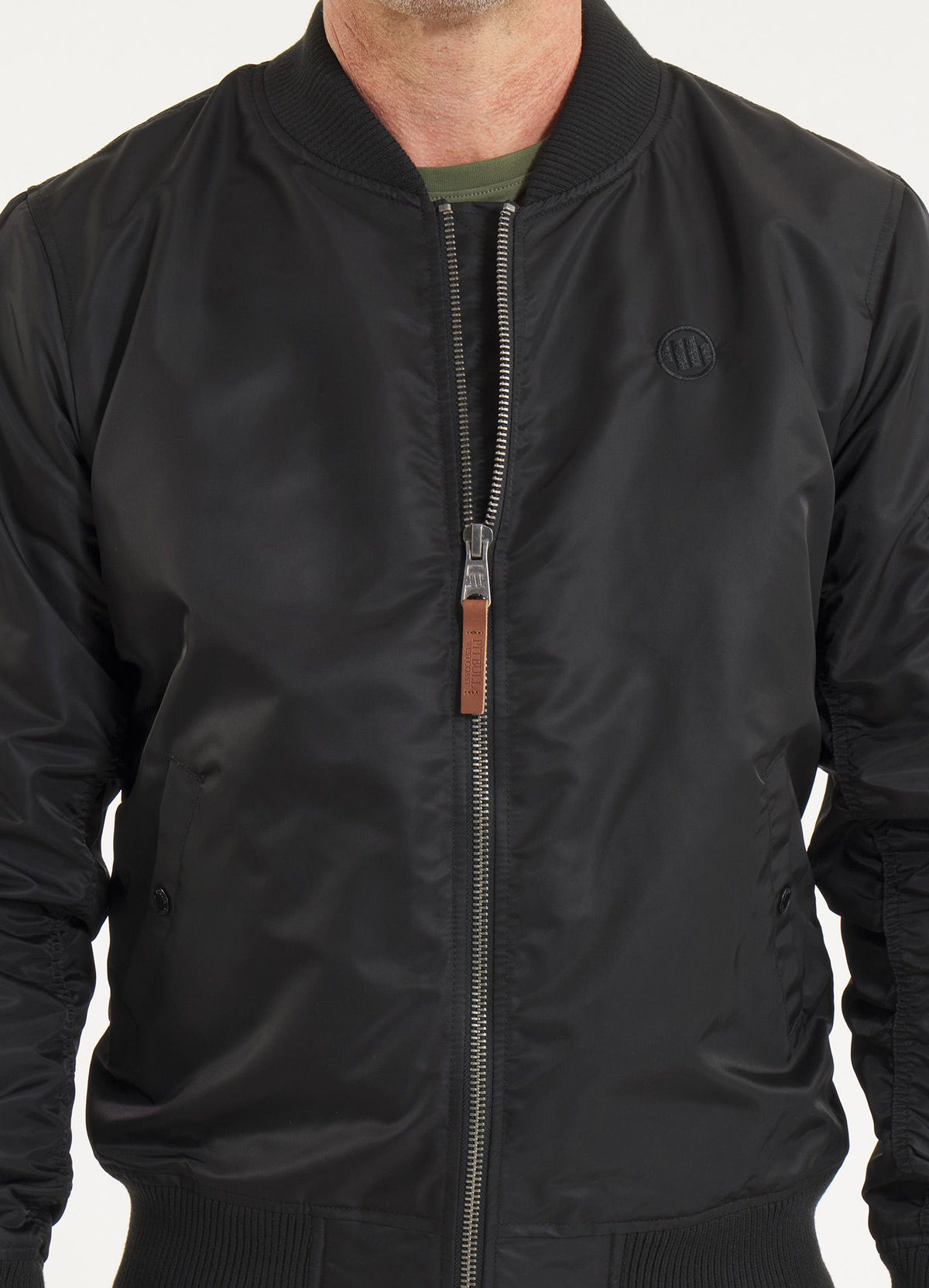 MCWALDOLA ブラック MA-1ジャケット MCWALDOLA ブラック MA-1ジャケット Buy Men's jacket MA-1 Logo