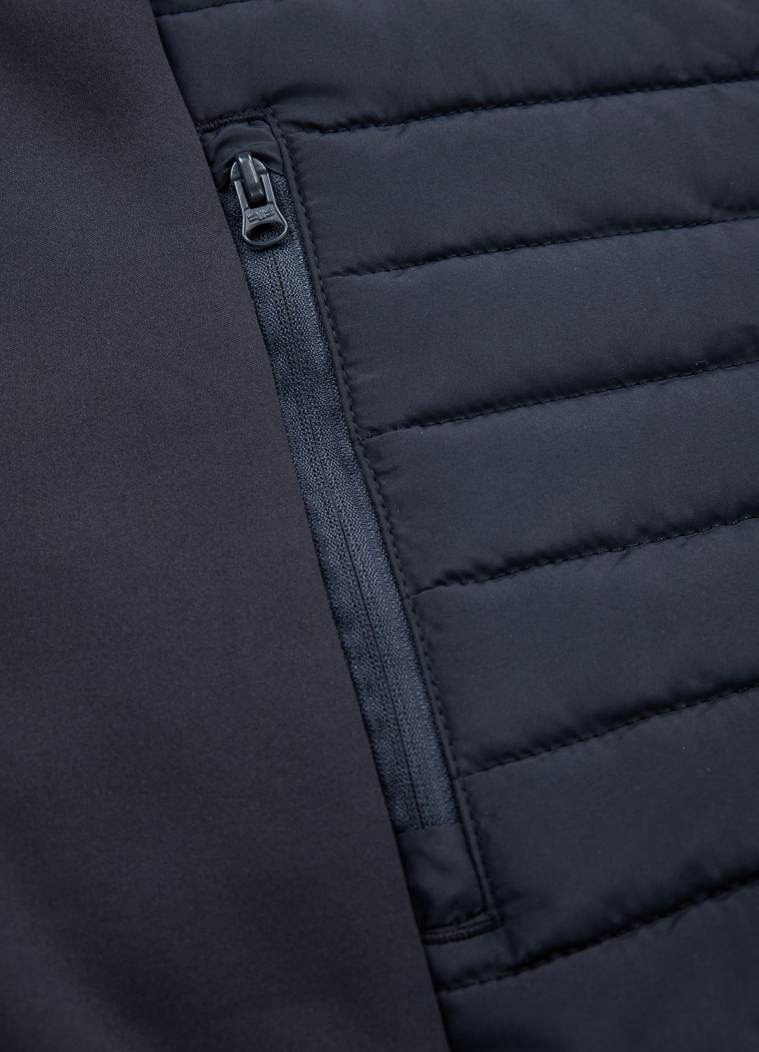 Men&#39;s transitional hooded jacket Dillard