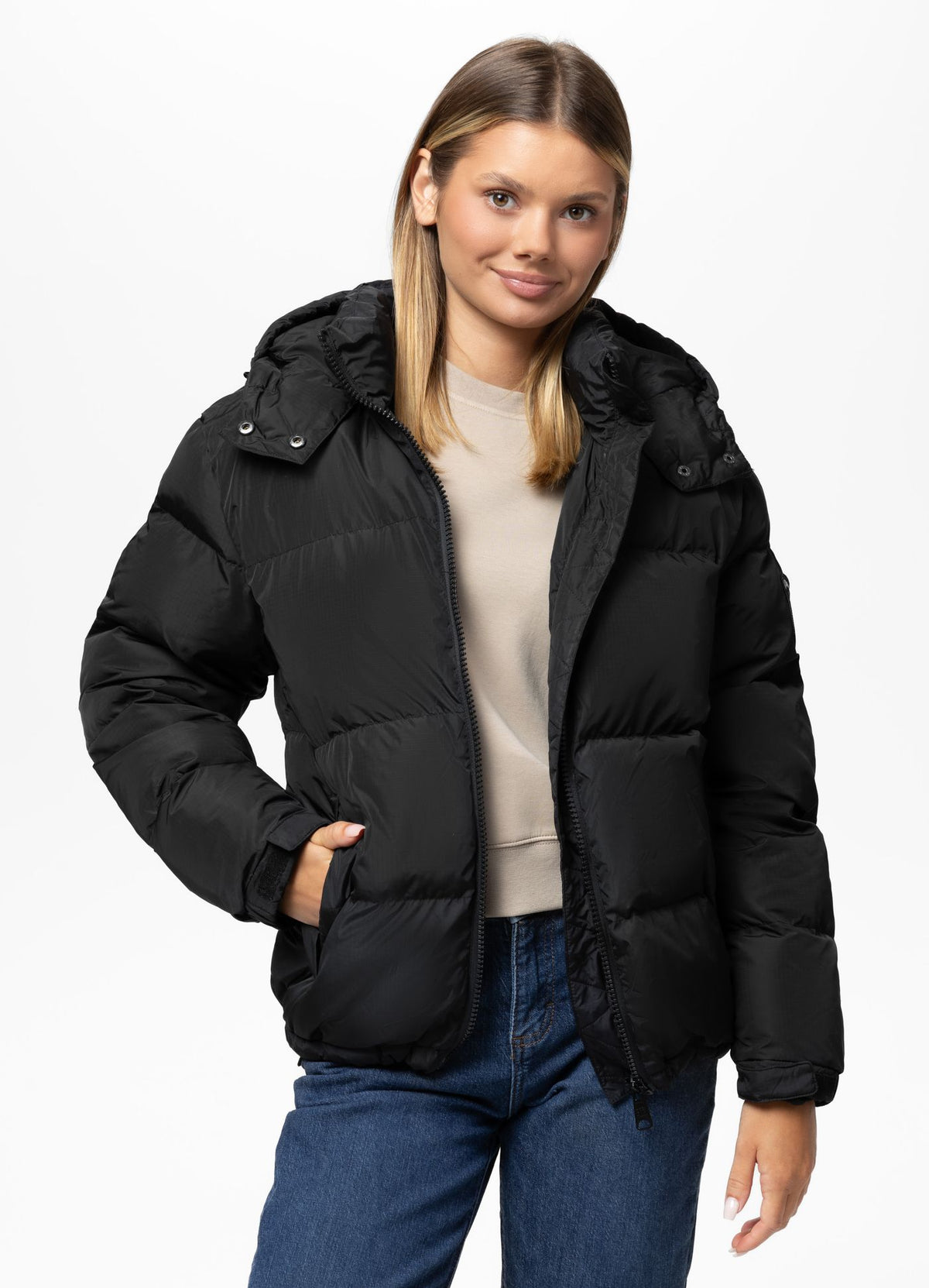 Women&#39;s winter hooded jacket Cleo