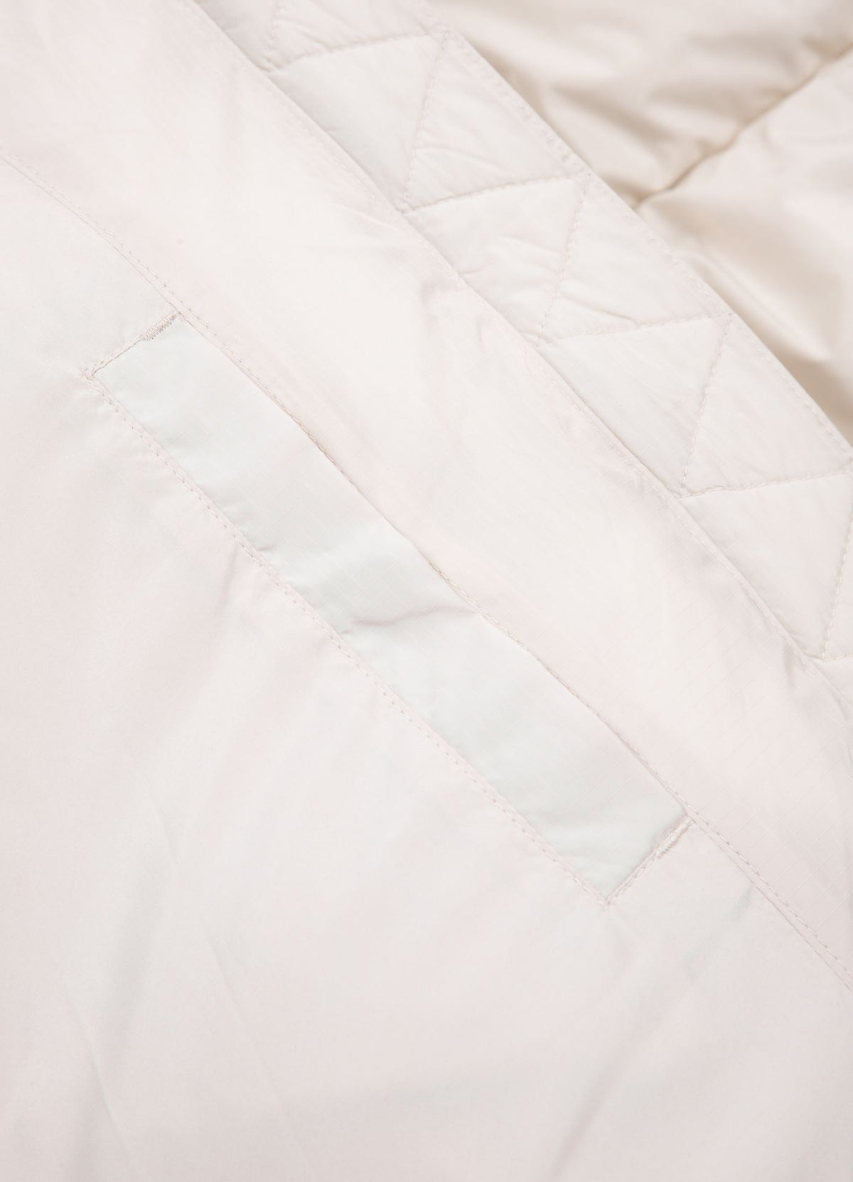 Women&#39;s winter hooded jacket Cleo