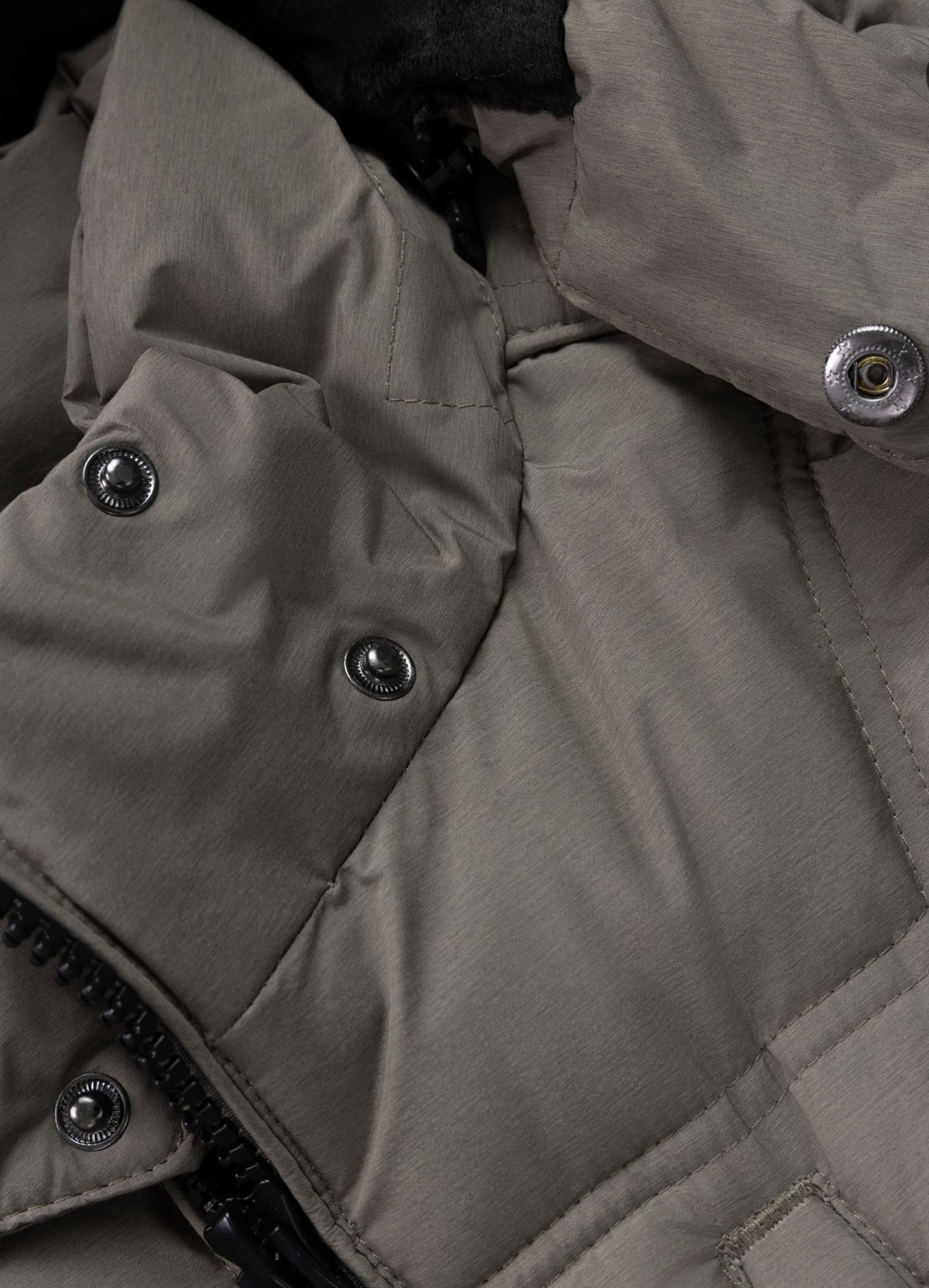 Quilted winter jacket with hood PIEDMONT