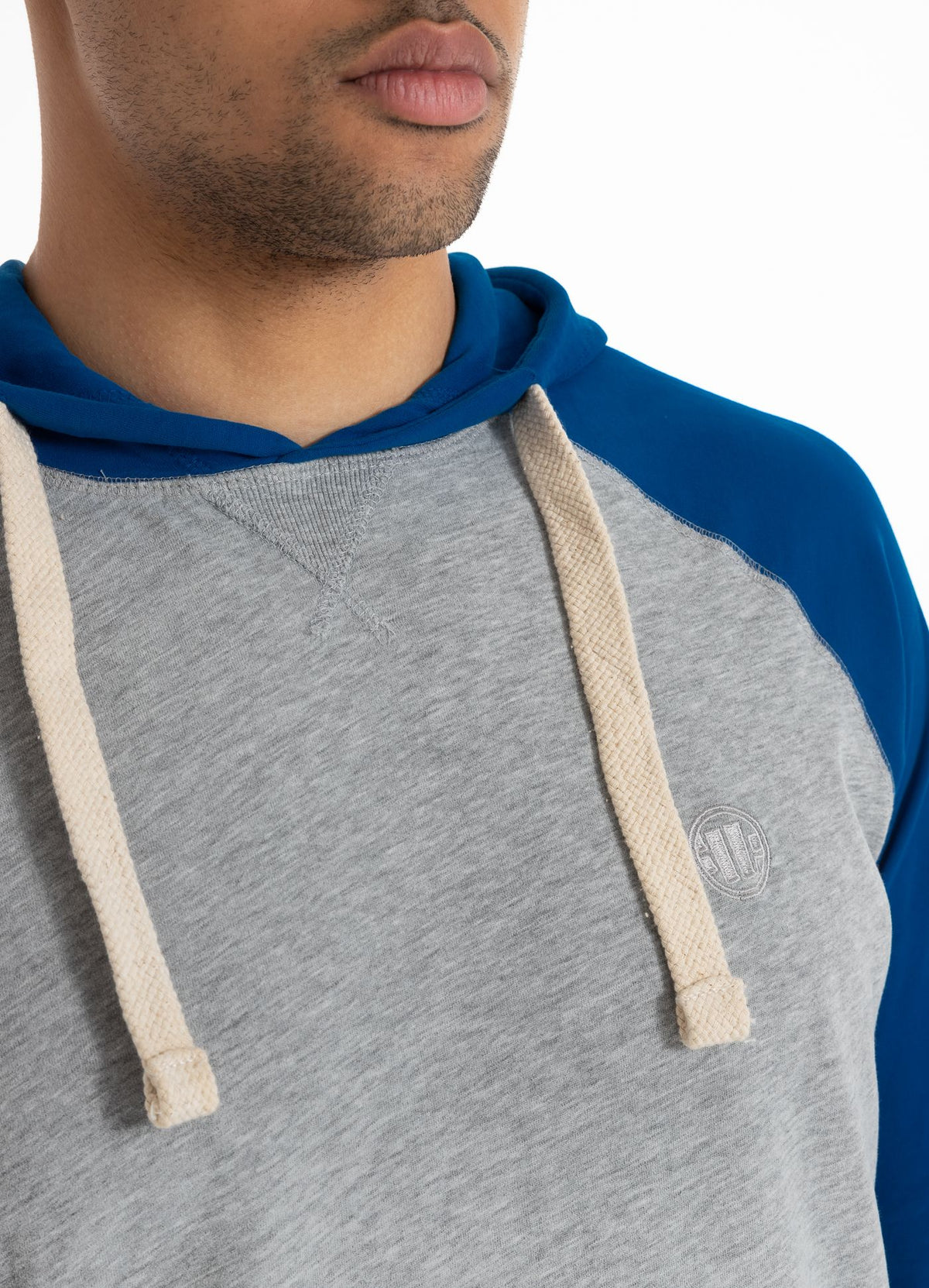 Hooded longsleeve Garment Washed Raglan Small Logo
