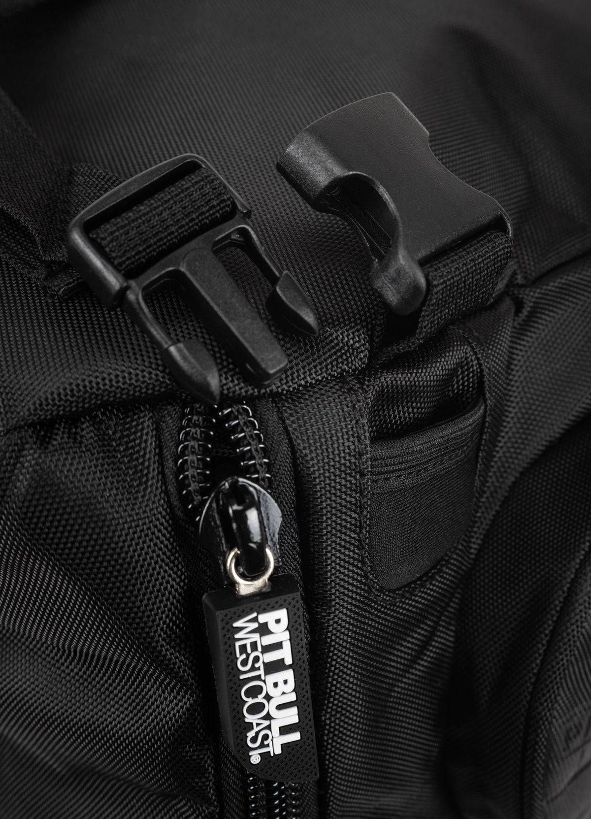 Big training backpack Logo