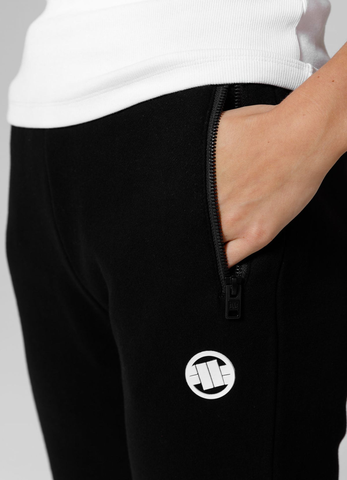 Women&#39;s sweatpants Small Logo 24