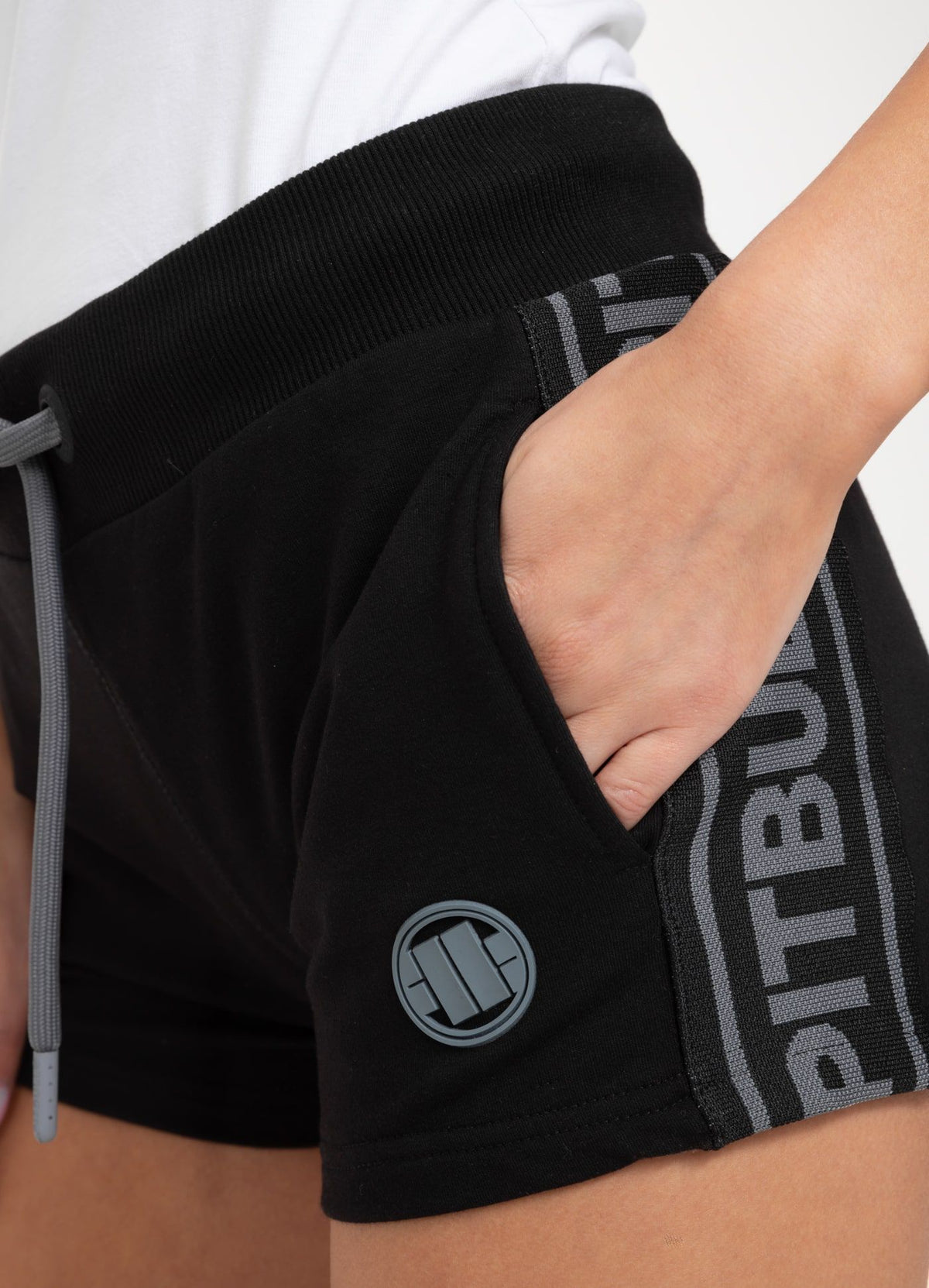 Women&#39;s sweat shorts French Terry Small Logo